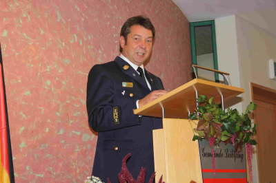 003_Staatliche_Ehrung_25Jahre_1201011